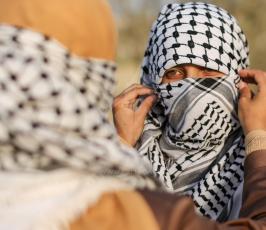 متظاهرة فلسطينية  ‫(42467844)‬ ‫‬.JPG