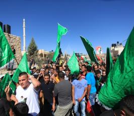 آلاف المواطنين يشيعون جثمان الشهيد الطفل عروة 14 عاماً في بلدة سلواد شرق رام الله