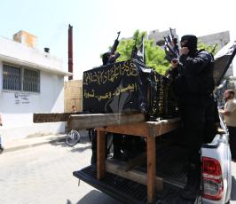 جثمان الشهيد مازن لولو ‫(29876630)‬ ‫‬