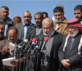 بالصور وقفة تضامنية رفصا للحصار البحري الإسرائيلي المفروض على غزة