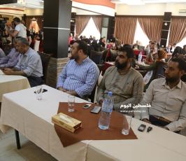 أبناء الشهداء والأسرى الناجحين في الثانوية (3).JPG