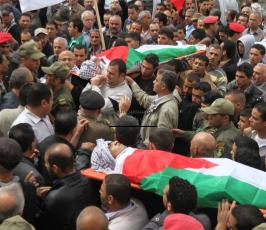 خاص فلسطين اليوم..تشييع شهيدي عنبتا شرقي طولكرم بمشاركة آلاف المواطنين