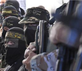 بالصور:سرايا القدس تودع احد قادتها البارزين في موكب جنائزي مهيب
