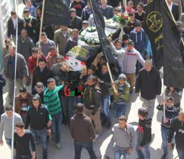 جماهير غفيرة في وداع الإستشهادي من سرايا القدس راغب جرادات في جنين