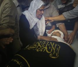 بالصورجماهير غفيرة تشيع شهيد سرايا القدس بمشاركة قيادات فلسطينية من كافة الفصائ ‫(38797828)‬ ‫‬