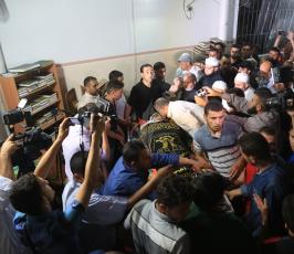 بالصورجماهير غفيرة تشيع شهيد سرايا القدس بمشاركة قيادات فلسطينية من كافة الفصائ ‫(38797851)‬ ‫‬