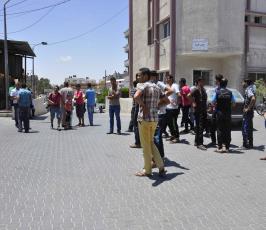 شهداء وجرحى في غارة على سيارة مدنية في بلدة بني سهيلا شرق خانيونس‏