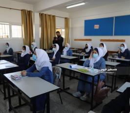 مدارس الحكومة بغزة تستأنف الدراسة لطلاب السابع حتى حادي عشر بدوام جزئي (4).jpg