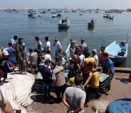 صيادون يعودون للبحر  ‫(39518721)‬ ‫‬.JPG