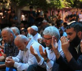 صلاة الجمعة تضامن مع خضر عدنان ‫(31094171)‬ ‫‬