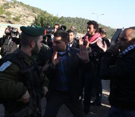 خاص فلسطين اليوم- الاحتلال يقمع سكان 'باب الشمس' للمرة الثانية
