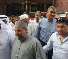 وزير الاوقاف يتفقد عوائل شهداء المكرمة السعودية في مكة ‫(29745548)‬ ‫‬