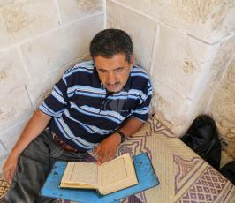 جلسات القرآن الكريم من المسجد العمرى الكبير بغزة ‫(30176670)‬ ‫‬