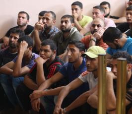 الداخلية بغزة تفرج عن 156 نزيلاً من السجون  ‫(29274003)‬ ‫‬