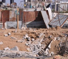 بالصور: مشاهد من القصف الصهيوني على مدينة غزة لليلة أمس
