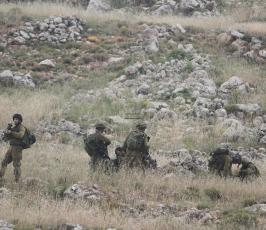 خاص فلسطين اليوم...مواجهات بين أهالي بلدة دير جرير وقطعان المسنوطنين