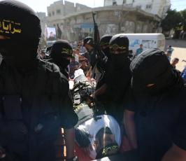 جنازة الشهيد القائد رائد الحرازين ‫(30322583)‬ ‫‬