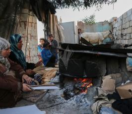 افرن الطينة بعد تفاقم أزمة الكهرباء (6)