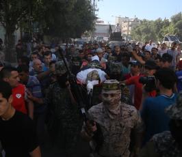 جنازة الشهيد القائد رائد الحرازين ‫(30322574)‬ ‫‬