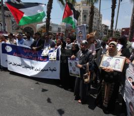 مسيرة وسط رام الله للتضامن مع الأسرى الأردنيين المضربين عن الطعام في سجون الاحتلال