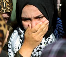  تشييع جثمان الشهيد أحمد طه  ‫(29548937)‬ ‫‬