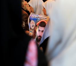 أعتصام اهالى الاسرى امام الصليب الاحمر  ‫(31318411)‬ ‫‬