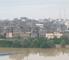  بالصور:جانب من آثار المنخفض الجوي في حي الزيتون شرق مدينة غزة