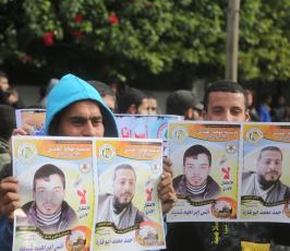 سلسلة فعاليات تضامناً واسناداً للأسيرين المضربين عن الطعام أنس شديد وأحمد أبو فارة ‫(38076929)‬ ‫‬