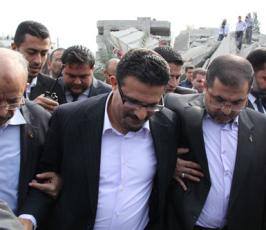 وصول الوفد التونسي رفيع المستوى تضامنا مع قطاع غزة الذي يتعرض للعدوان