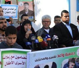 وقفة مع الطفل احمد مناصرة ‫(39256585)‬ ‫‬