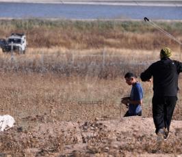 بالصور:مواجهات بين الشبان الفلسطينيين و قوات الإحتلال شرق جباليا