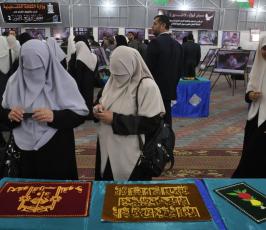 بالصور ..ثقافة غزة تقييم معرضاً للصور وسط المدنية