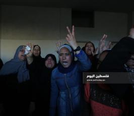 جنازة الشهيد الفتى علاء هاني حمادة العباسي 15 عاماً متأثر باصابته السابقة في مسيرات العودة جنوب قطاع غزة (7).jpg