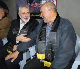هنية  خلال تأدية واجب العزاء بالقائد الكبير بهاء ابو العطا ‫(35127814)‬ ‫‬.jpeg