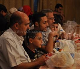 إفطار جماعي لعوائل الشهداء بغزة