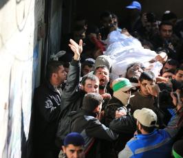 تشيع جثماني شهيديها اللذين اتقيا في القصف الإسرائيلي فجر اليوم الجمعة ‫(289860939)‬ ‫‬ ‫‬
