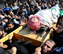 جماهير غفيرة تشارك فى تشييع جثمان القائد الجعبرى بغزة
