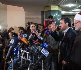 زيارة تاريخية للرئيس الإيراني أحمدي نجاد للقاهرة