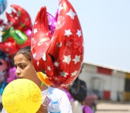 معرض يلامس أمال وطموحات أطفال فلسطين ‫(29745549)‬ ‫‬