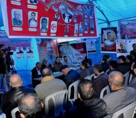 وقفة تضامنية مع الاسرى المضربين عن الطعام بسجون الاحتلال
