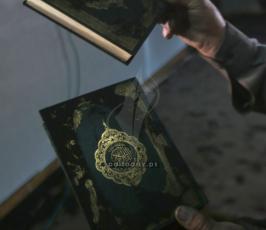 المستوطنون يحطمون  أبواب مسجد أبي بكر الصديق ونوافذه في نابلس، وخطهم شعارات عنصرية على جدرانه، وإضرامهم النار في أرجائه.