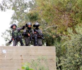 الاحتلال يقمع مسيرة النبي صالح ويعتدي على الاطفال في "جمعة الطفل الفلسطيني"