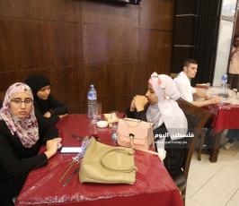 مهجة القدس تكرِّم أبناء الشهداء  ‫(38863364)‬ ‫‬.JPG