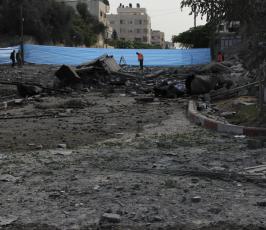 تدمير مقر الحكومة الفلسطينية في غزة بالكامل