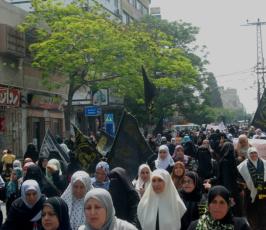 العمل النسائي للجهاد تنتفض نصرة للأسرى الأبطال في سجون الاحتلال بمسيرة حاشدة