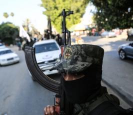 سرايا القدس تنظم مسيراً عسكرياً لعرس الشهيد كامل قريقع بغزة (6)