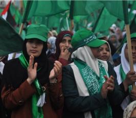 غزة: حماس تنظم مهرجاناً جماهيرياً حاشداً في ذكرى استشهاد قادتها