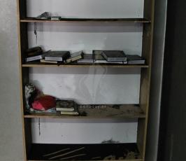المستوطنون يحطمون  أبواب مسجد أبي بكر الصديق ونوافذه في نابلس، وخطهم شعارات عنصرية على جدرانه، وإضرامهم النار في أرجائه.