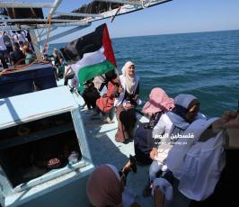  مؤتمرًا صحفيًا داخل البحر عن واقع الشباب في ظل الحصار ‫(39125511)‬ ‫‬.jpg