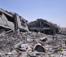 صور الدمار الذي لحق بحي الشعف شرق مدينة غزة